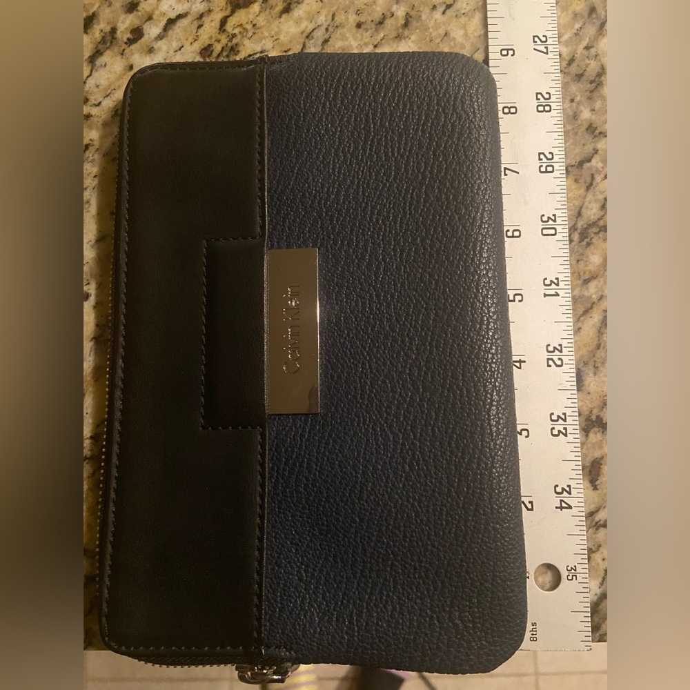 CalvinKlein color block wristlet